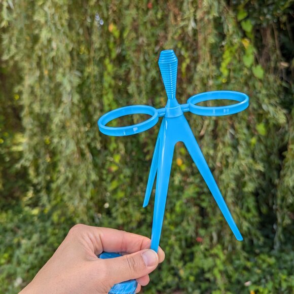 Brand New! TUPPERWARE Turquoise aqua Millionaire Line Salt and Pepper set - Picture 4 of 8